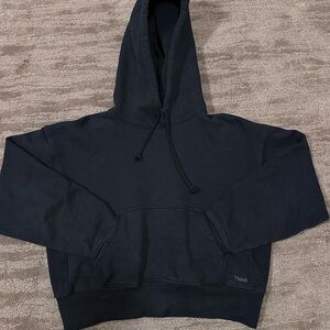 Aritzia TNA Cozy Fleece Boyfriend Fit Cropped Hoodie